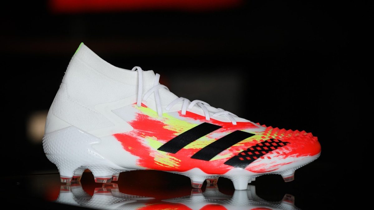 Chaussures Adidas football 2026 : comment choisir et commander en ligne sans se tromper